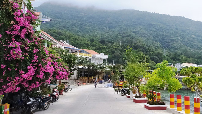 Đại dịch xảy ra, xã đảo vắng lặng - Ảnh: H.T Đại dịch xảy ra, xã đảo vắng lặng - Ảnh: H.T