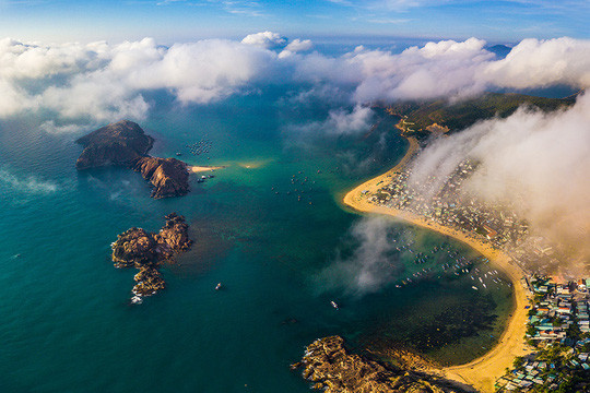 Một góc bán đảo Phương Mai