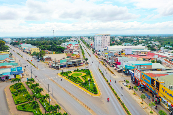 Một góc thị trấn Chư Sê ngày nay. Ảnh: NGỌC SANG Một góc thị trấn Chư Sê ngày nay. Ảnh: NGỌC SANG