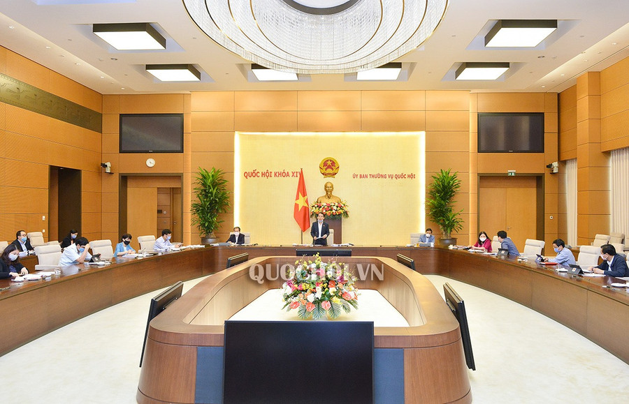 Toàn cảnh phiên họp. Ảnh Quochoi.vn Toàn cảnh phiên họp. Ảnh Quochoi.vn