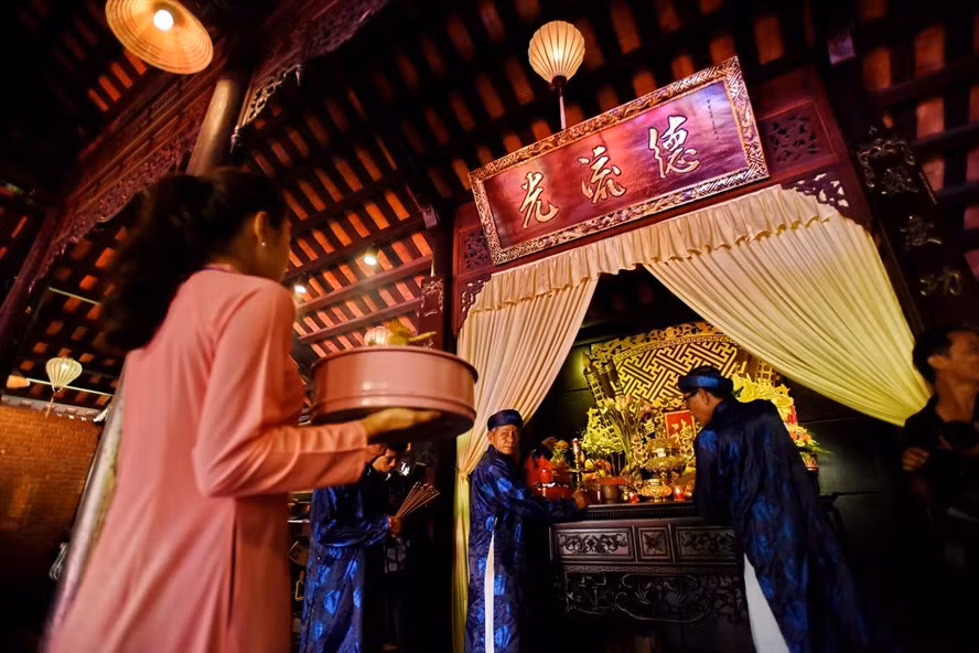 Lễ tế bà chúa khai sinh ra nghề tằm tang xứ Quảng. Ảnh: Thái Hoàng