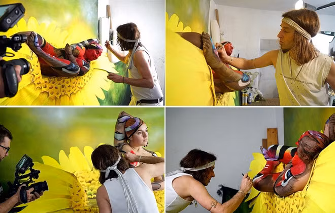 Con bướm trong bức tranh đó lại là một người mẫu khỏa thân - Ảnh: Caters News