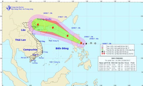 Chùm ảnh đường đi và vị trí cơn bão.
