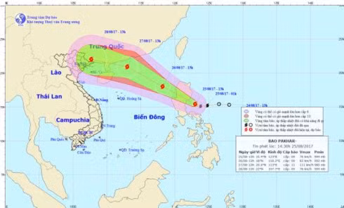 Chùm ảnh đường đi và vị trí cơn bão.