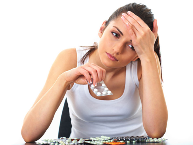 Đừng bỏ qua việc uống thuốc phòng ngừa dị ứng do bác sĩ kê toa. Thời điểm lý tưởng nhất để bắt đầu dùng thuốc là đầu mùa. Đừng bỏ qua việc uống thuốc phòng ngừa dị ứng do bác sĩ kê toa. Thời điểm lý tưởng nhất để bắt đầu dùng thuốc là đầu mùa.