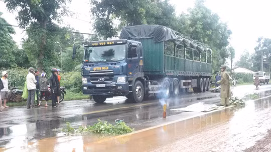  Hiện trường vụ tai nạn giao thông