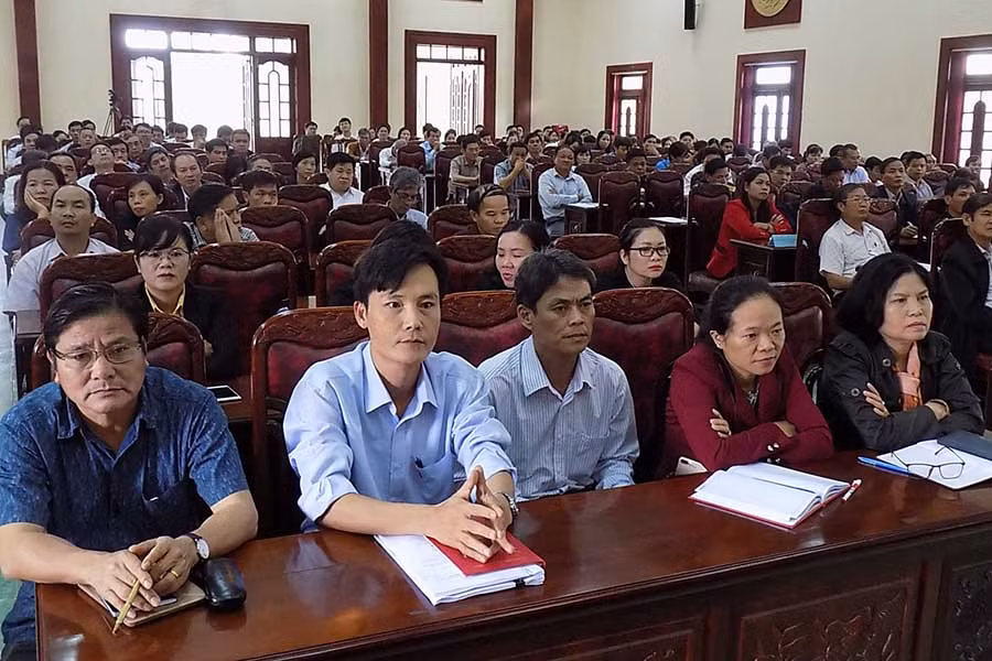 Cán bộ chủ chốt tỉnh dự hội nghị. Ảnh: T.N