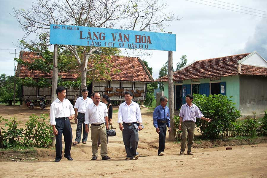 Khảo sát về xây dựng nông thôn mới tại xã Đak HLơ huyện Kbang. Ảnh: T.N  Khảo sát về xây dựng nông thôn mới tại xã Đak HLơ huyện Kbang. Ảnh: T.N