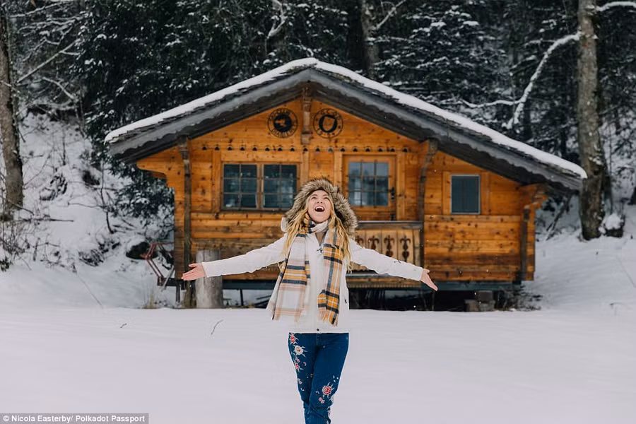 Đi du lịch xa nhà được 5 năm nhưng trước mỗi lần đi, 9X đều cảm thấy khá khó khăn khi nói lời tạm biệt với người thân.