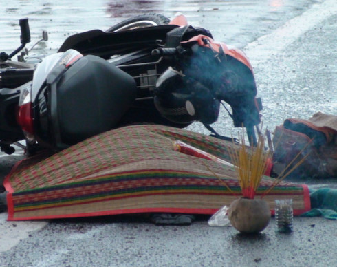 Hiện trường vụ tai nạn. Hiện trường vụ tai nạn.