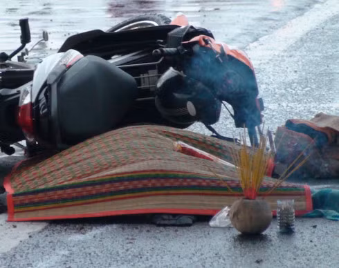 Hiện trường vụ tai nạn. Hiện trường vụ tai nạn.