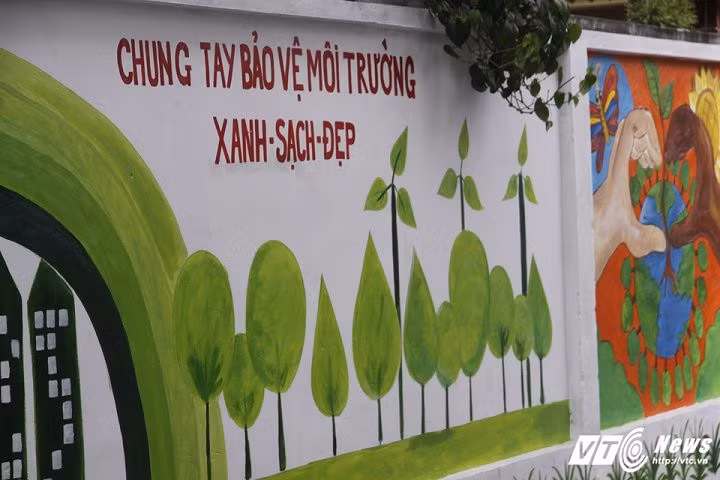 Được biết, đây là con đường bích họa thứ 2 trên cả nước, trước đó con đường bích họa đầu tiên ở Việt Nam được hình thành ở tỉnh Quảng Nam.