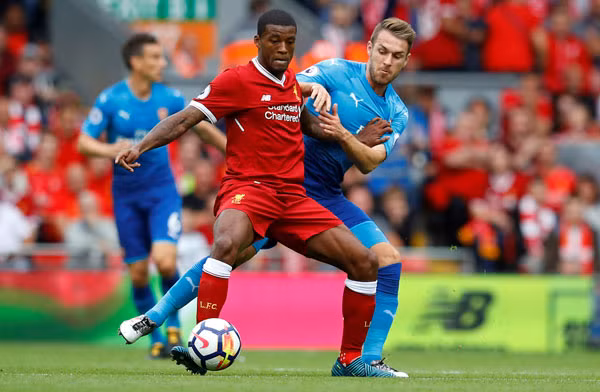  Arsenal không thể bắt kịp lối chơi tấn công tốc độ của Liverpool. Ảnh: Reuters.