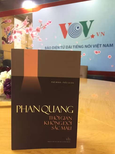  Cuốn sách 