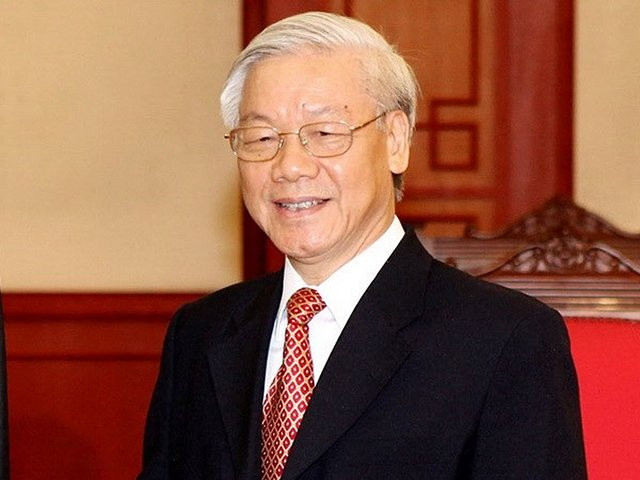Thay mặt Bộ Chính trị, Tổng Bí thư Nguyễn Phú Trọng đã ký 2 quy định về tiêu chuẩn chức danh, tiêu chí đánh giá cán bộ. Thay mặt Bộ Chính trị, Tổng Bí thư Nguyễn Phú Trọng đã ký 2 quy định về tiêu chuẩn chức danh, tiêu chí đánh giá cán bộ.