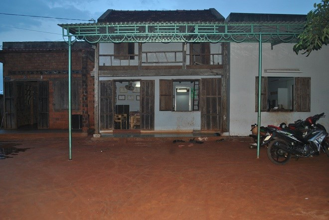 Ngôi nhà của anh Lợi Ngôi nhà của anh Lợi