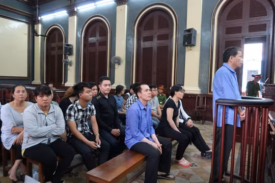 17 bị cáo kháng cáo xin giảm án và kêu oan