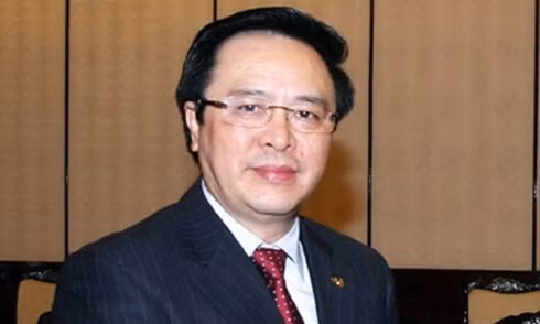 Ông Hoàng Bình Quân, Uỷ viên Trung ương Đảng, Trưởng ban Đối ngoại Trung ương.