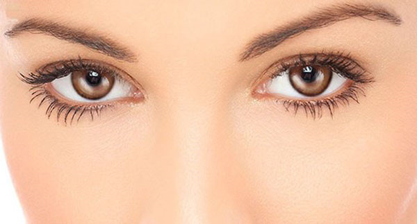 Tốt cho mắt: Quả me chứa một lượng vitamin A có tác dụng thiết yếu đối với tầm nhìn và giảm nguy cơ mắc bệnh thoái hóa võng mạc. Me cũng chứa một loại hóa chất đóng vai trò quan trọng như mucin (chất nhầy bảo vệ và nuôi dưỡng giác mạc). (Ảnh Natural). Tốt cho mắt: Quả me chứa một lượng vitamin A có tác dụng thiết yếu đối với tầm nhìn và giảm nguy cơ mắc bệnh thoái hóa võng mạc. Me cũng chứa một loại hóa chất đóng vai trò quan trọng như mucin (chất nhầy bảo vệ và nuôi dưỡng giác mạc). (Ảnh Natural).