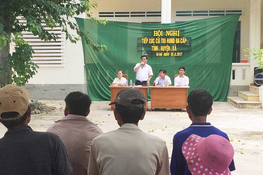 Đại biểu HĐND tỉnh tiếp xúc cử tri tại huyện Ia Pa. Ảnh: Như Loan