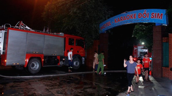 Lực lượng chức năng có mặt tại hiện trường. Lực lượng chức năng có mặt tại hiện trường.