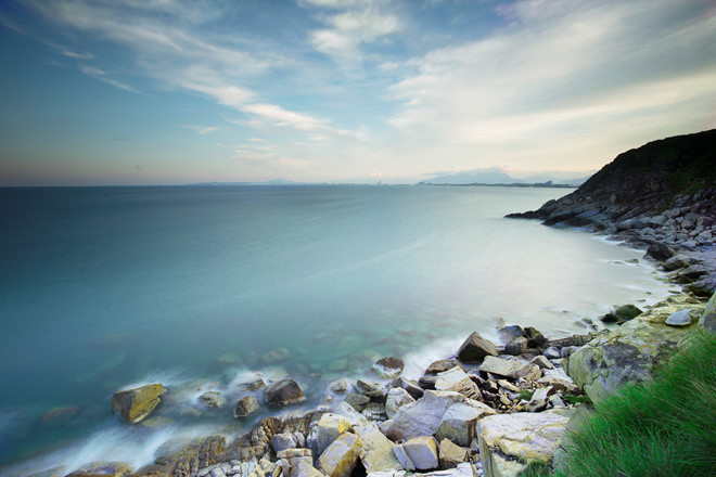 Khung cảnh tuyệt đẹp của Bãi Dài nhìn từ hướng đèo Cù Hin. Khung cảnh tuyệt đẹp của Bãi Dài nhìn từ hướng đèo Cù Hin.