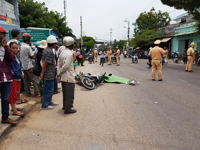  Hiện trường vụ tai nạn. Ảnh: Thi Phú