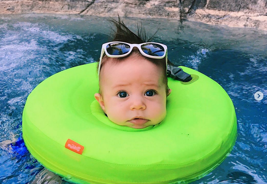 Phao cổ có thể trông dễ thương, nhưng cực kỳ nguy hiểm! -ảnh: INDEPENDENT Phao cổ có thể trông dễ thương, nhưng cực kỳ nguy hiểm! -ảnh: INDEPENDENT