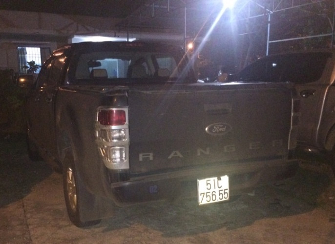  Chiếc xe mang biển số giả tại cơ quan công an.