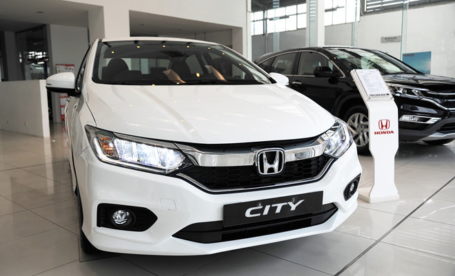 Honda City 2017 có doanh số tháng đầu tiên tại thị trường Việt Nam đạt hơn 700 chiếc. Honda City 2017 có doanh số tháng đầu tiên tại thị trường Việt Nam đạt hơn 700 chiếc.