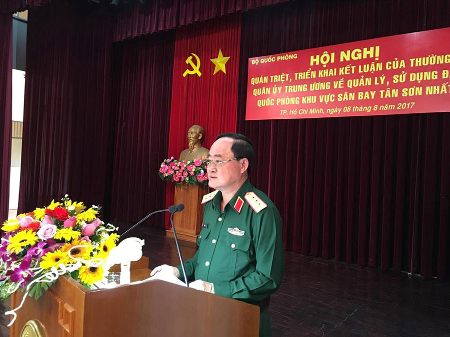 Thượng tướng Trần Đơn chủ trì hội nghị Thượng tướng Trần Đơn chủ trì hội nghị