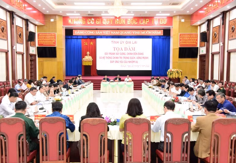 Quang cảnh buổi tọa đàm. Ảnh: Đức Thụy