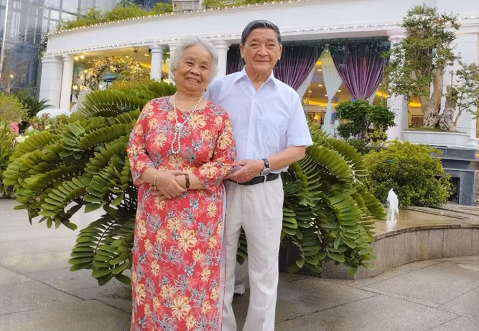 Cặp đôi học trò đặc biệt của lớp.