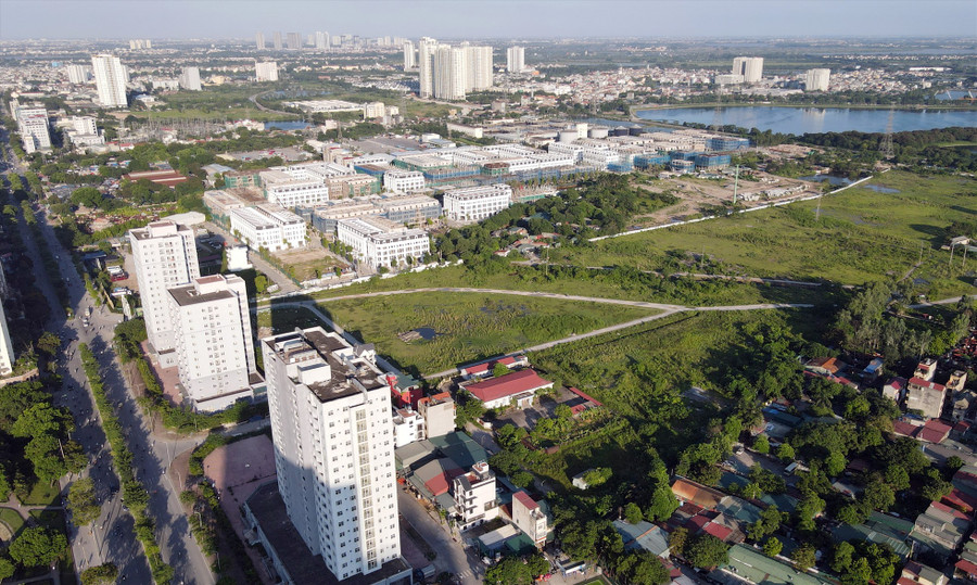 Dự án Khu đô thị mới Thịnh Liệt bỏ hoang gần 2 thập kỷ. Dự án Khu đô thị mới Thịnh Liệt bỏ hoang gần 2 thập kỷ.