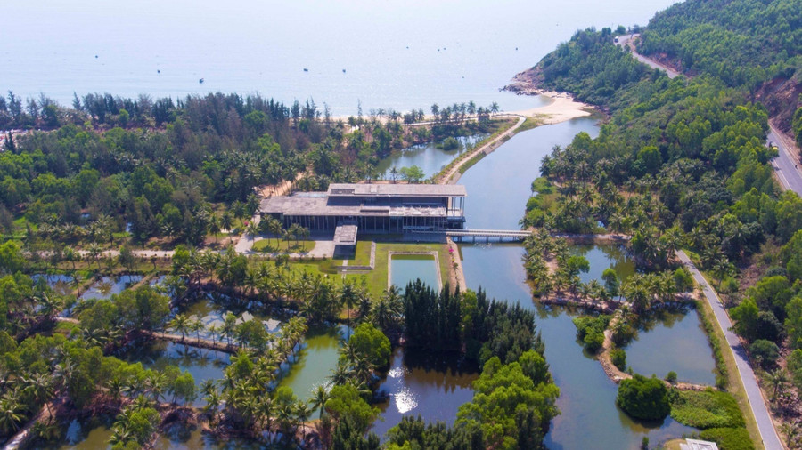 Trung tâm quốc tế Khoa học và giáo dục liên ngành ở TP.Quy Nhơn được sử dụng để tổ chức nhiều hội nghị, hội thảo quốc tế.