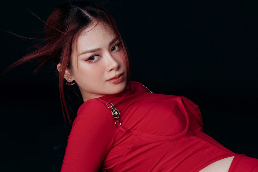 Dương Hoàng Yến thay đổi hình ảnh mới, theo đuổi phong cách thời trang cá tính. Ảnh: NVCC