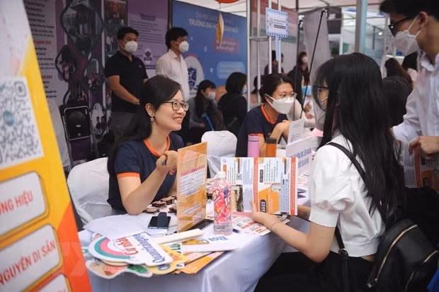 Hỗ trợ, tư vấn tâm lý cho học sinh. Ảnh nguồn internet