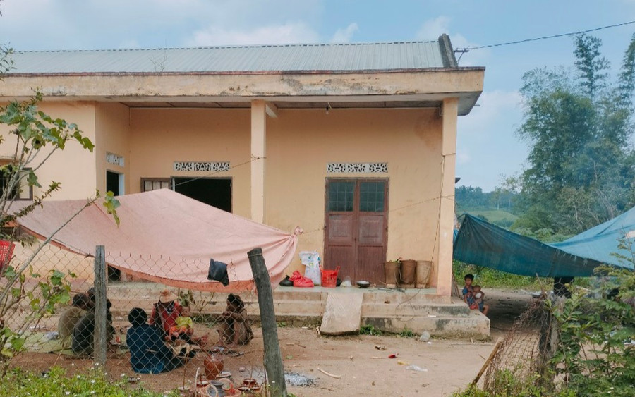 Căn nhà nơi cha con ông Suôi sinh sống. Ảnh: Lê Anh