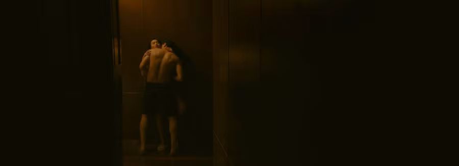 Cô gái từ quá khứ là bộ phim hiếm hoi khiến Lan Ngọc đồng ý đóng cảnh nóng. Ảnh: ĐPCC