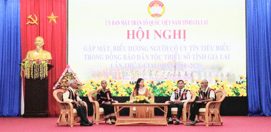 Hội nghị biểu dương người có uy tín tiêu biểu trong đồng bào DTTS tỉnh Gia Lai, giai đoạn 2018-2020. Ảnh: Lê Đại Hội nghị biểu dương người có uy tín tiêu biểu trong đồng bào DTTS tỉnh Gia Lai, giai đoạn 2018-2020. Ảnh: Lê Đại