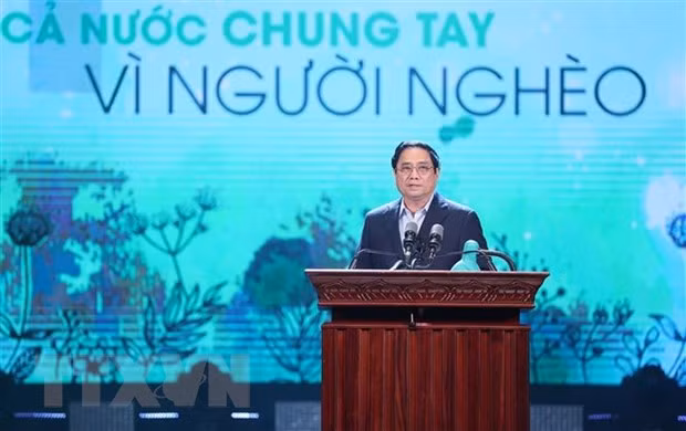 Thủ tướng Phạm Minh Chính phát biểu, vận động ủng hộ giúp đỡ người nghèo nhân Tháng cao điểm 