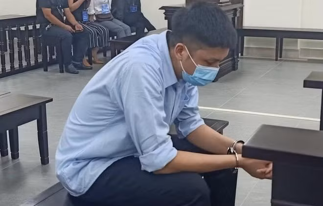 Bị cáo Quyền trong vụ án lừa đảo chiếm đoạt tài sản liên quan đến 