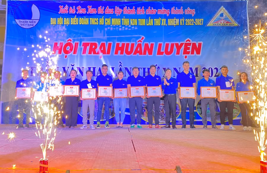 Tỉnh đoàn Kon Tum đã tổ chức hội trại huấn luyện trong 3 ngày. Ảnh: Đức Nhật