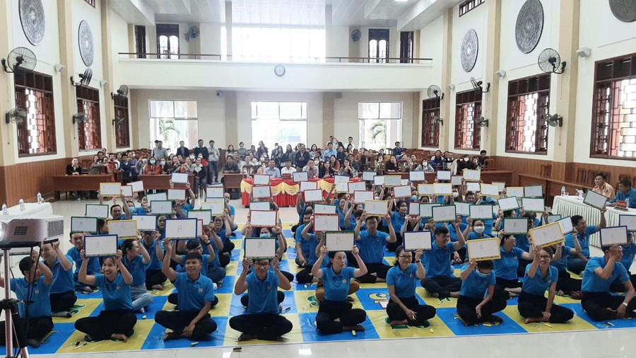 Quang cảnh Hội thi "Rung chuông vàng về An toàn giao thông". Ảnh: Kỳ Anh Quang cảnh Hội thi