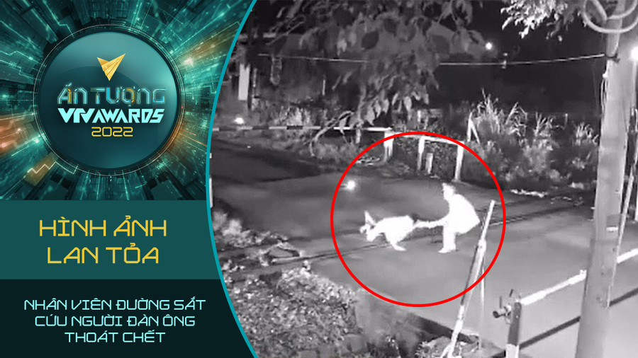 Nhân viên đường sắt cứu người đàn ông thoát chết: là khoảnh khắc được camera giám sát tại thuộc phường Xuân Lộc, thị xã Long Khánh, tỉnh Đồng Nai ghi lại vào 19h35 ngày 5/7. Nhân viên gác chắn là anh Nguyễn Văn Tài đã lao vào cứu người đàn ông ngã vào đường ray tàu hỏa khi đã không còn tỉnh táo do uống bia rượu.