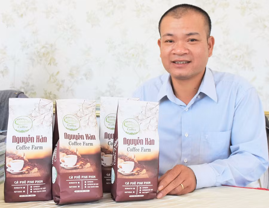 Ông Nguyễn Văn Hân-chủ cơ sở cà phê Nguyễn Hân farm (thôn Le 2, xã Ia Lang, huyện Đức Cơ). Ảnh: Trần Dung