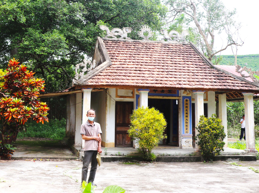 Chính điện, nhà tiền nhân đình An Mỹ, xã Phú An, huyện Đak Pơ. Ảnh: Ngọc Minh