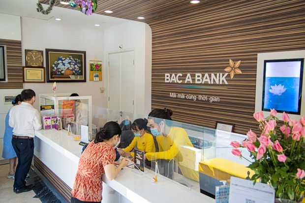Giao dịch tại BAC A BANK. (Ảnh: Vietnam+) Giao dịch tại BAC A BANK. (Ảnh: Vietnam+)