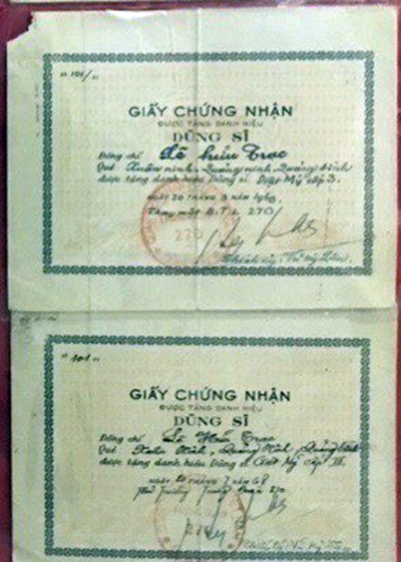  Giấy chứng nhận Dũng sỹ của ông Lê Hữu Trạc