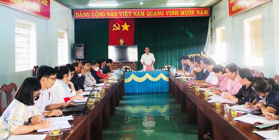 Quang cảnh buổi làm việc. Ảnh: Bá Bính Quang cảnh buổi làm việc. Ảnh: Bá Bính